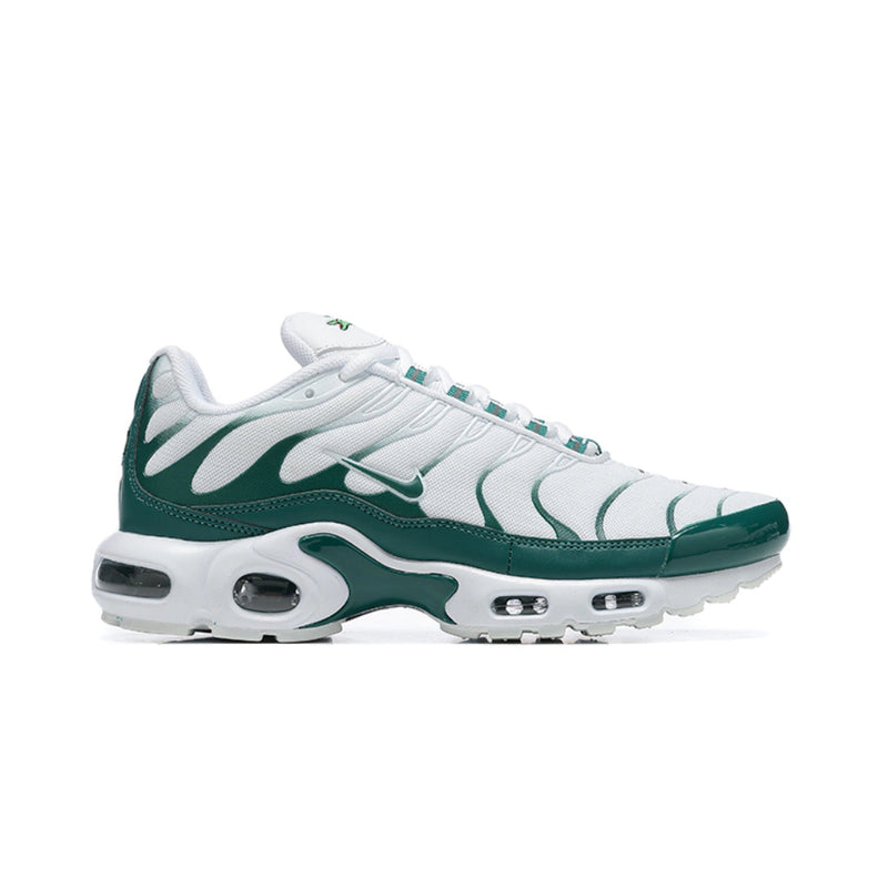 Air Max Plus TN 1 x Lacoste