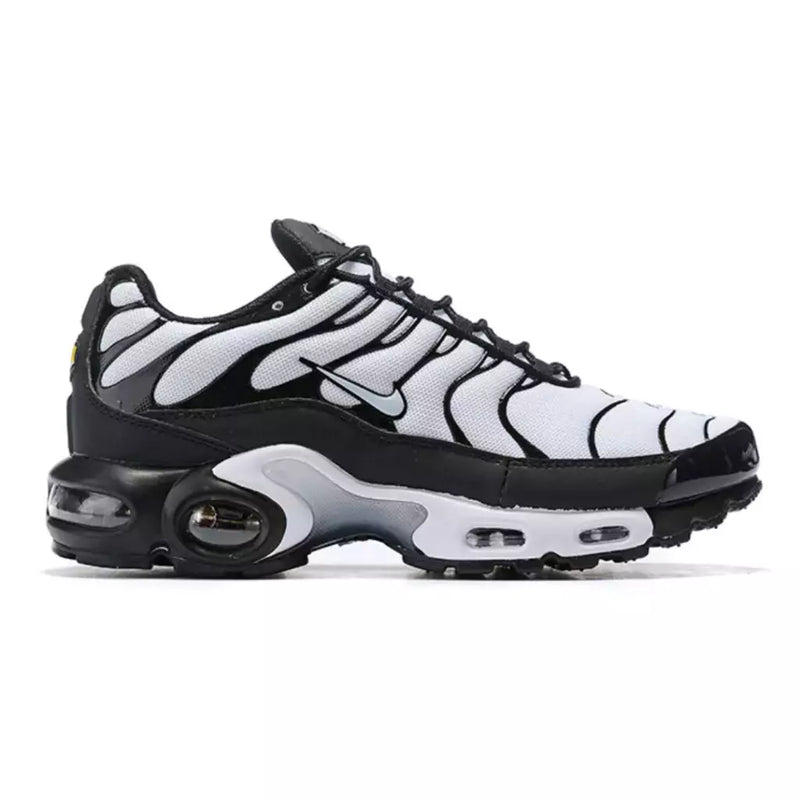 Air Max Plus TN 1 “Oreo”